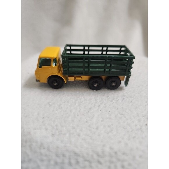 Vintage 1960s Matchbox #4 Stake Truck Toy Car Lesney Made in England - Picture 3 of 5